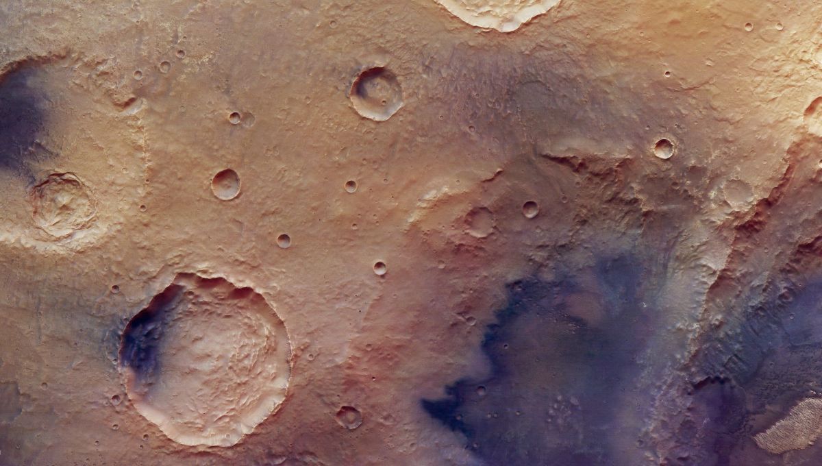Prečo sú na Marse krátery? Vesmírne jazvy odhaľujú tajomstvá planéty