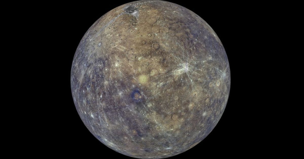 Pod povrchom Merkúru môže byť oblasť vhodná pre extrémne formy života, tvrdia vedci