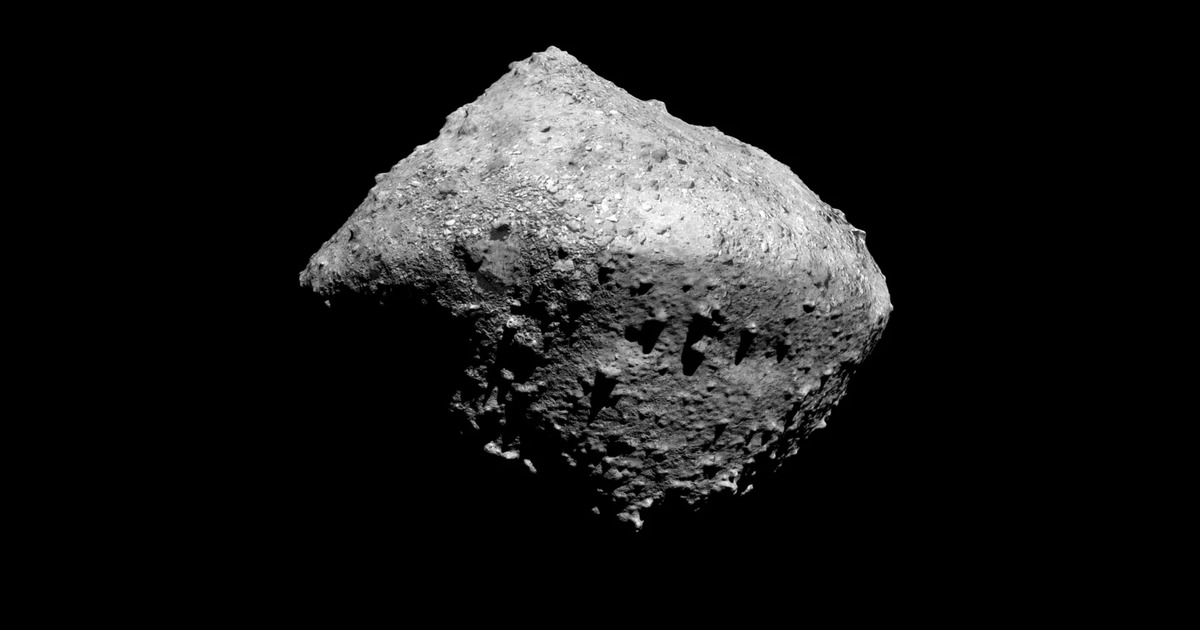 Má život na Zemi mimozemský pôvod? V&nbsp;asteroide našli kompletnú „abecedu“ DNA