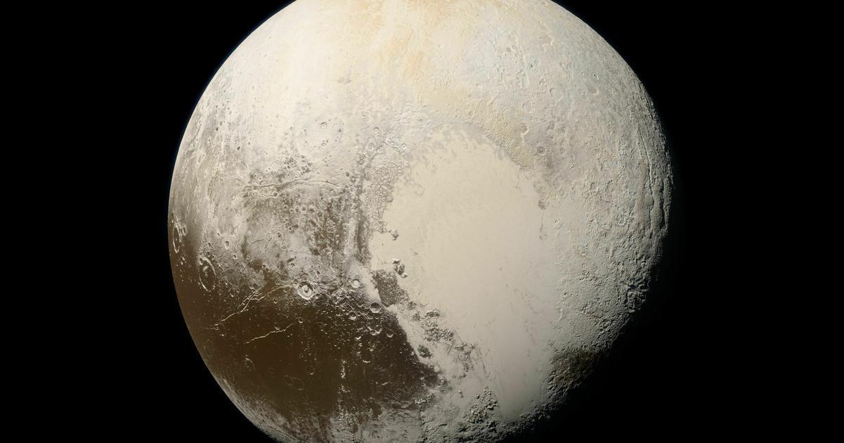Tekutý oceán na ľadovom Plute? Nový objav vysvetľuje, ako môže existovať